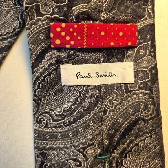 Paul Smith Silk Tie - Picture 3 of 5